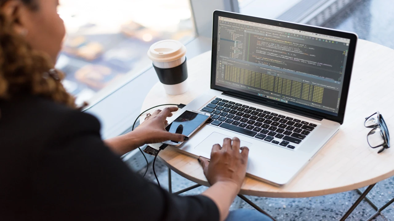 Leveraging NLP for Optimized Content in Sports News and Entertainment Blogs